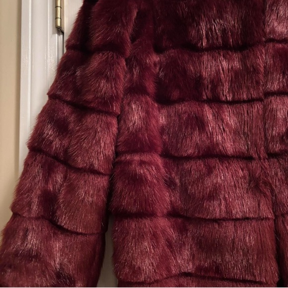 Mossimo Burgundy Faux Fur Long Coat - Picture 3 of 6